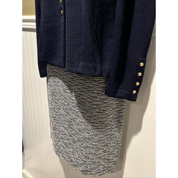 Vtg St John 2pc Skirt Suit Navy Blue Santana Knit Gold Tone Button Jacket Sz 2 - Picture 4 of 6